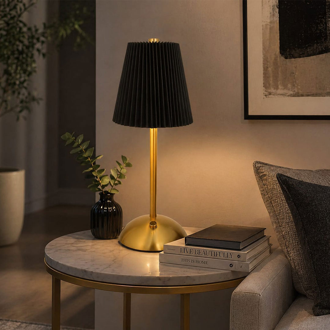 LuxeGlow Tap Lamp – Matte Black Edition