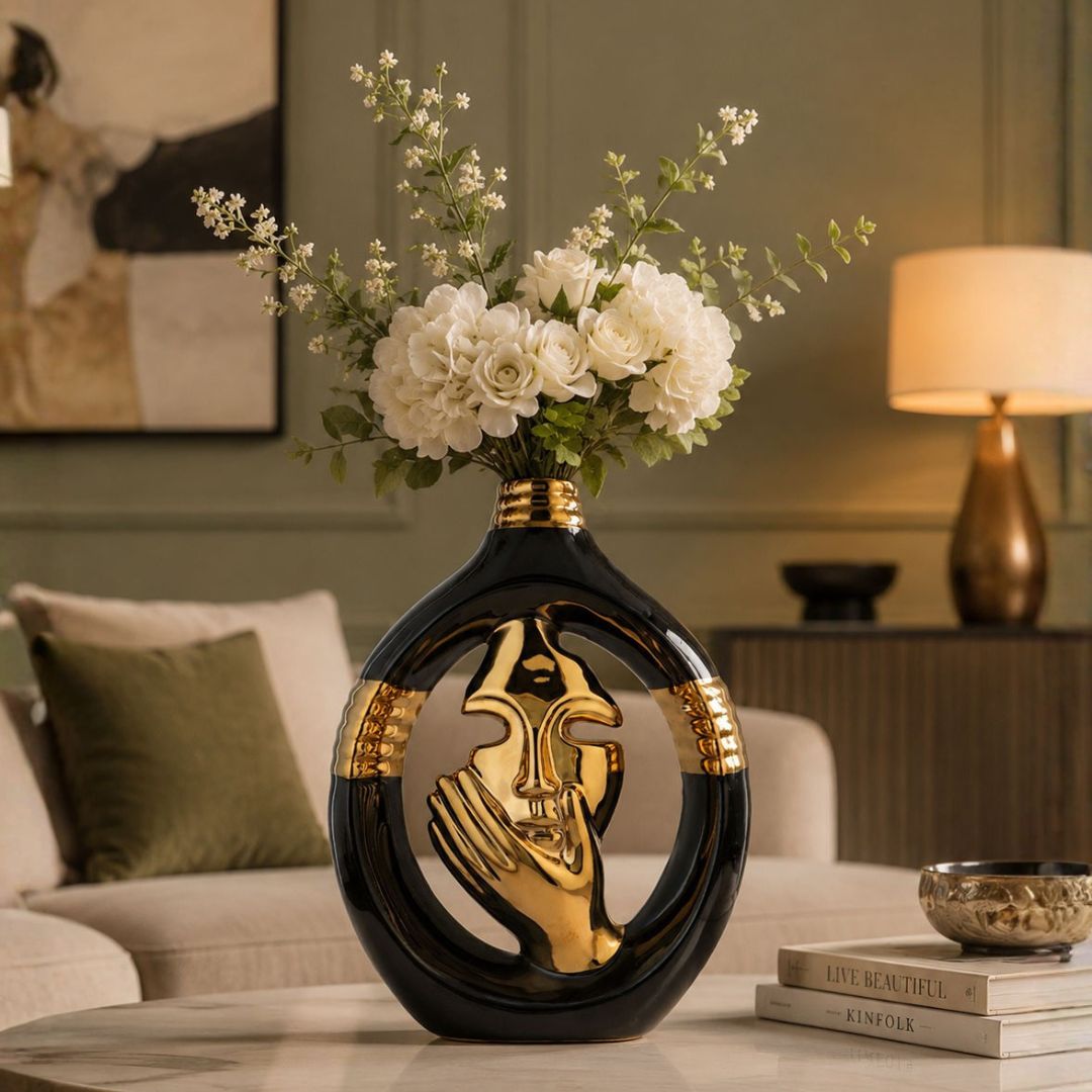 Sculptural Ceramic Face Vase – Centerpiece Decor