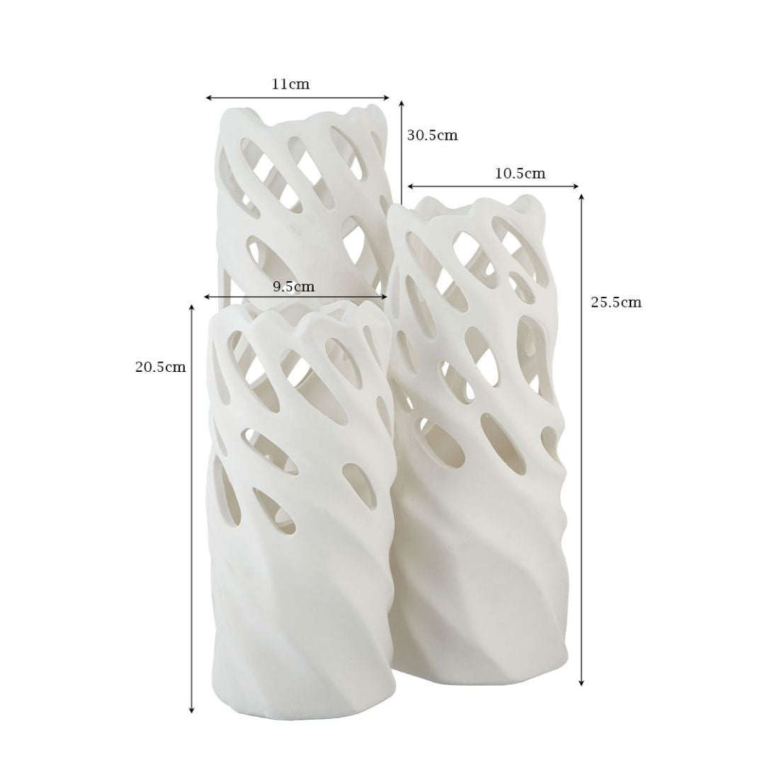 Twisted Lattice White Ceramic Flower Vase