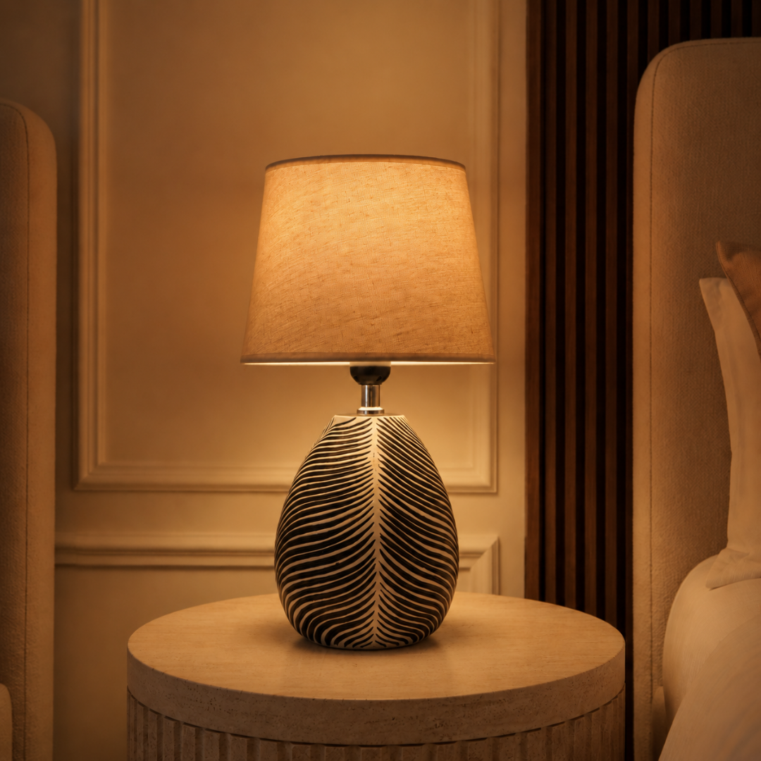 Aurora Leaf Table Lamp