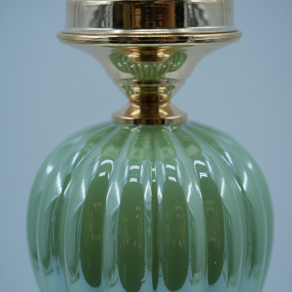 Verde Luxe Glass Candle Holder
