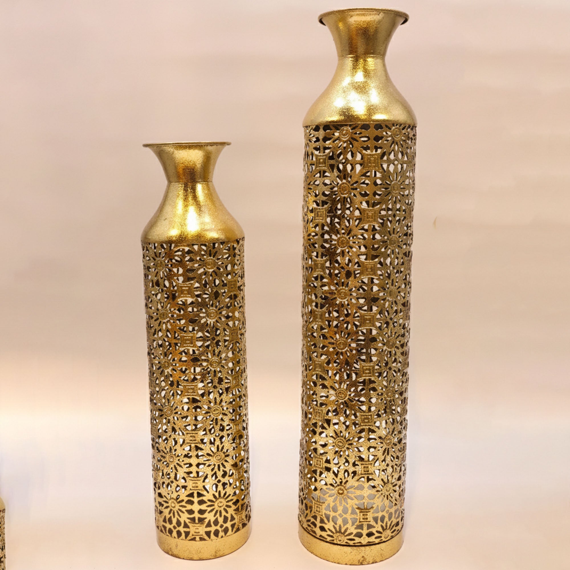 Obsidian-Gold Contour Vase Gold Metal Floor Vase
