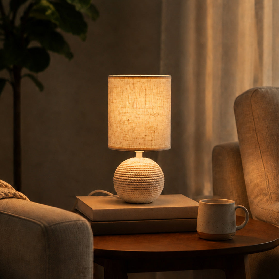 Small Table Lamp for Kids’ Room with Rope-Wrapped Design