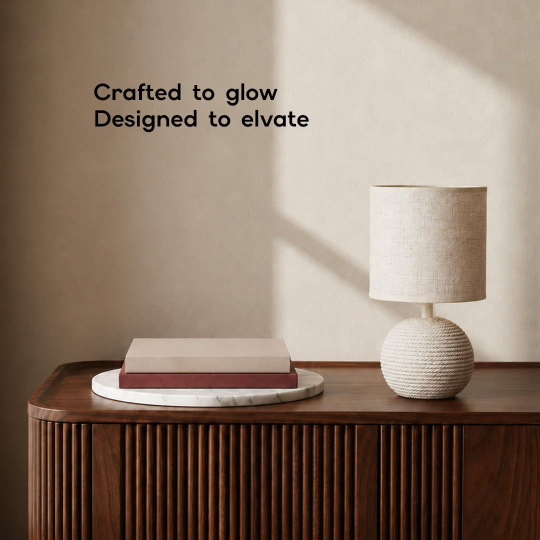 Small Table Lamp for Kids’ Room with Rope-Wrapped Design
