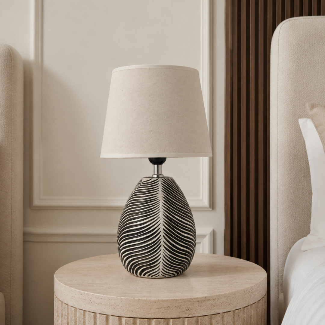 Aurora Leaf Table Lamp