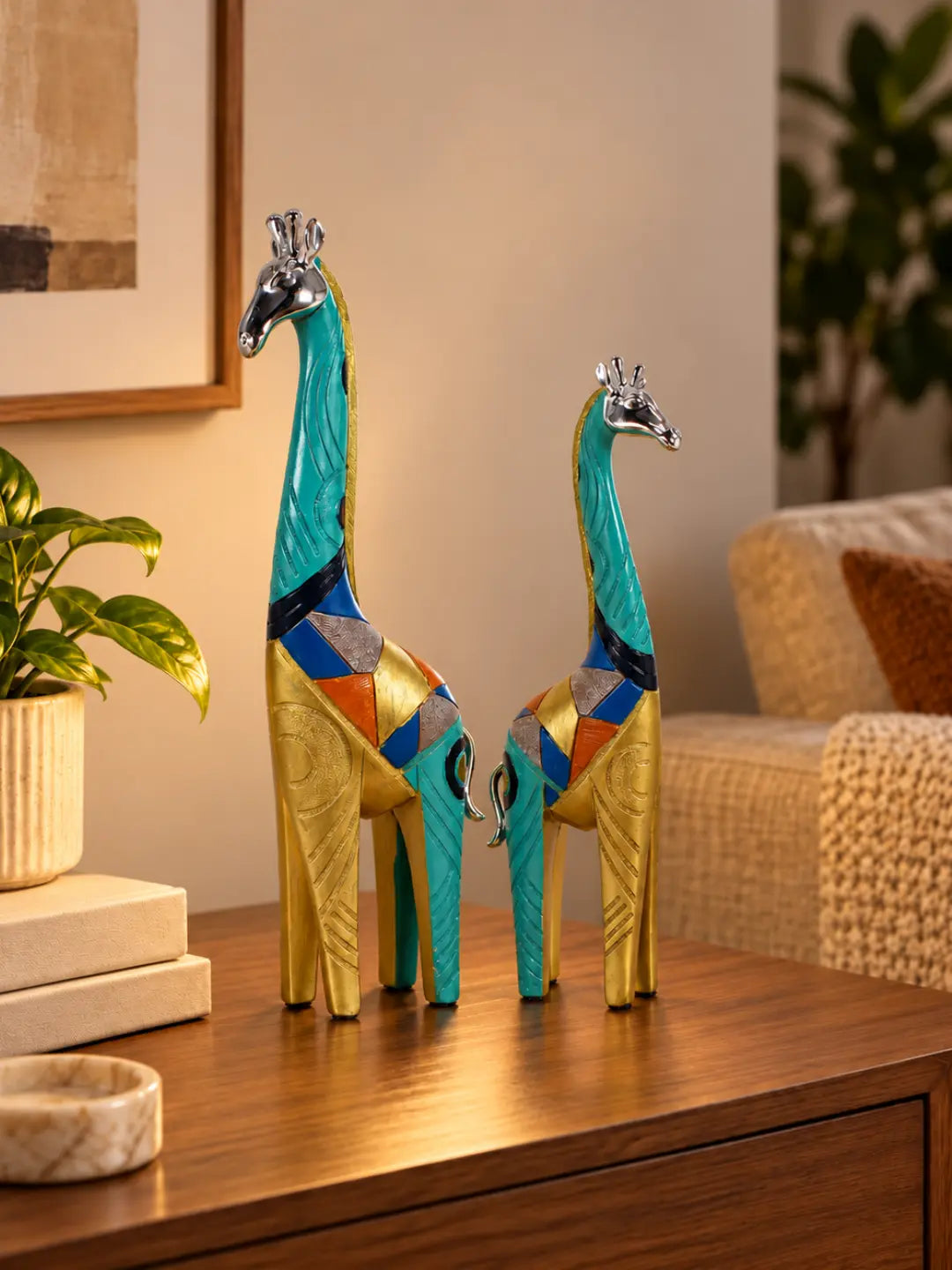 Multicolour Giraffe Showpiece – Set of 2