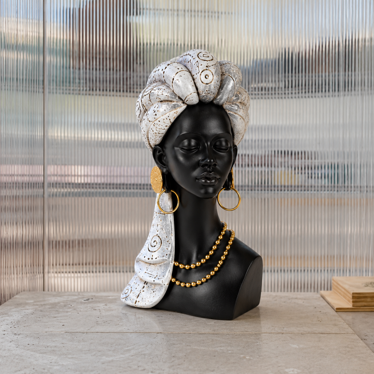 African Lady Bust Showpiece