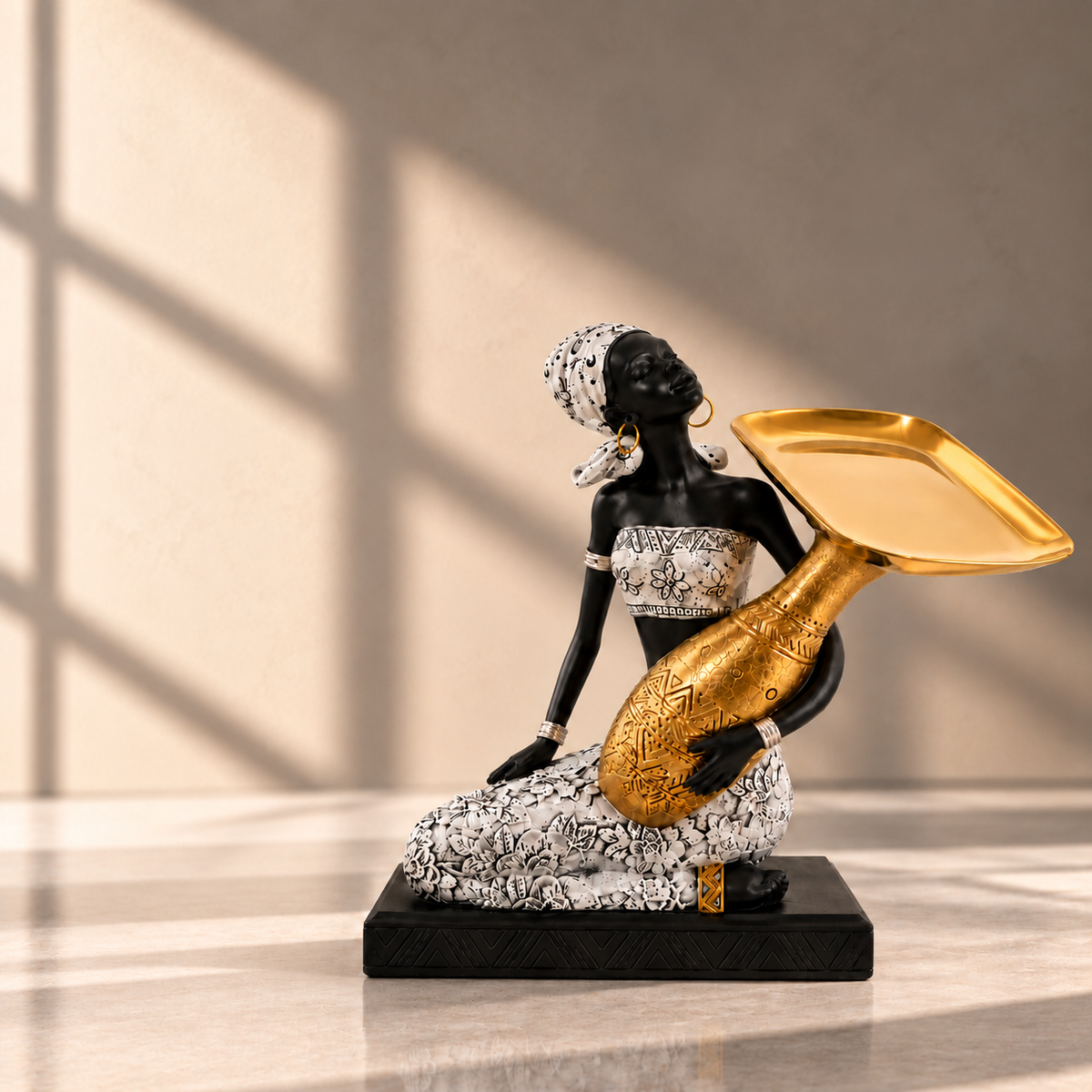 African Lady Decorative Sculpture