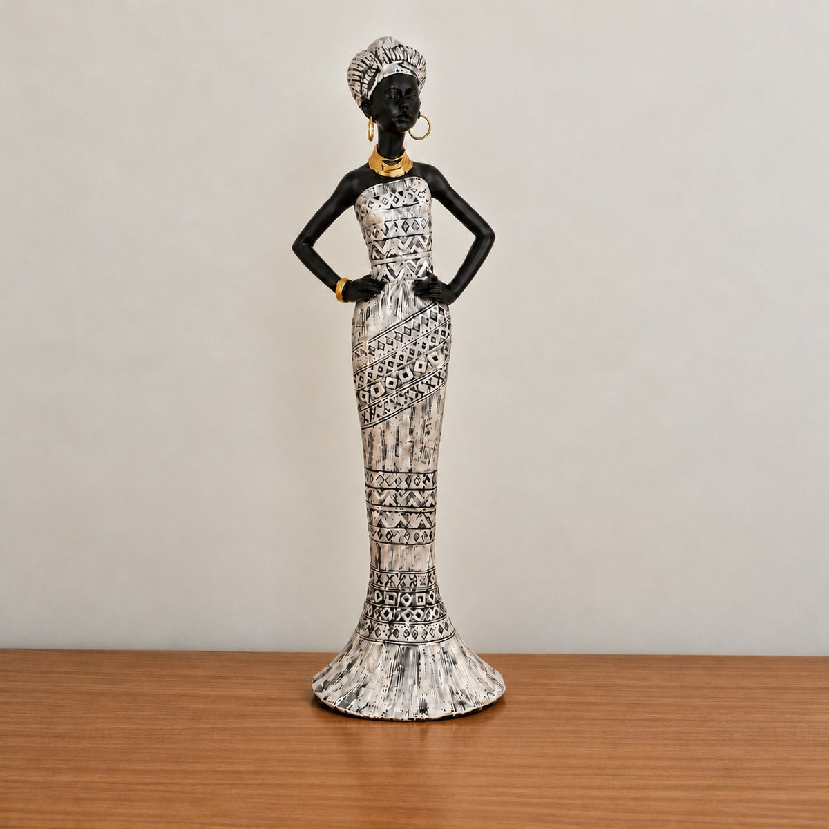 African Lady Tribal Polyresin Showpiece