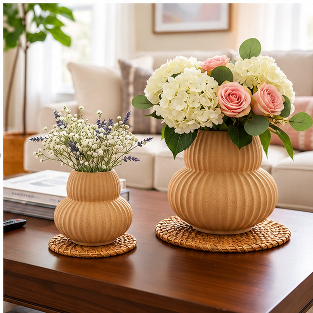 ribbed vase
